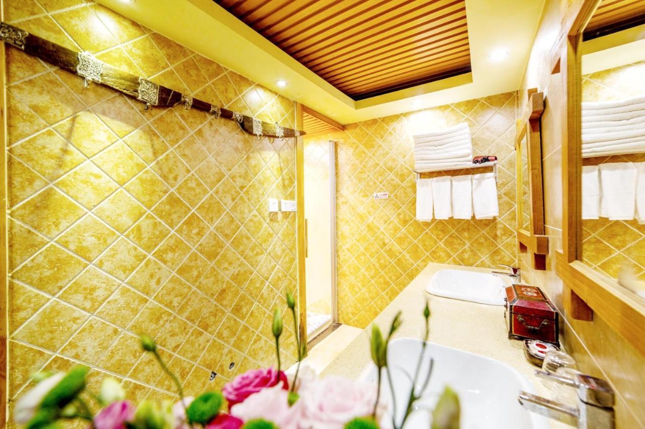 Lijiang Shuhe Yuefeng Resort Hotel Zewnętrze zdjęcie
