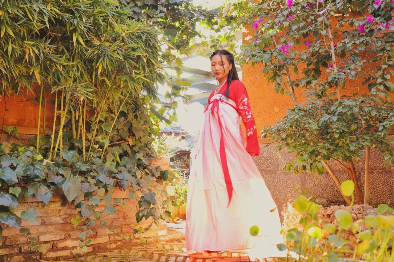 Lijiang Shuhe Yuefeng Resort Hotel Zewnętrze zdjęcie